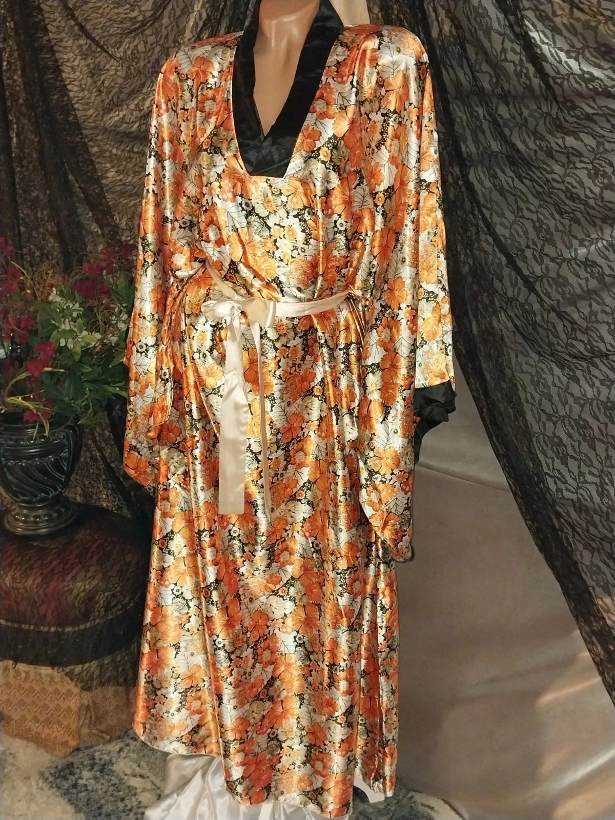 Vtg CAFTAN KIMONO SILVER ORANGE FLORAL LIQUID BALLON MAXI LONG DRESS GOWN 46 48