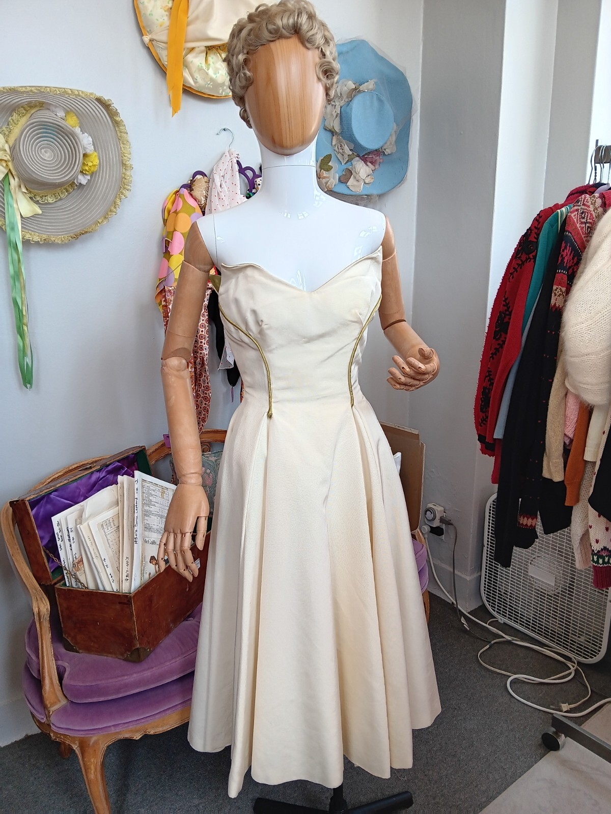 VTG 1950&rsquo;s Fit and Flare Faille Cocktail Dress with Shrug Designer Unknown