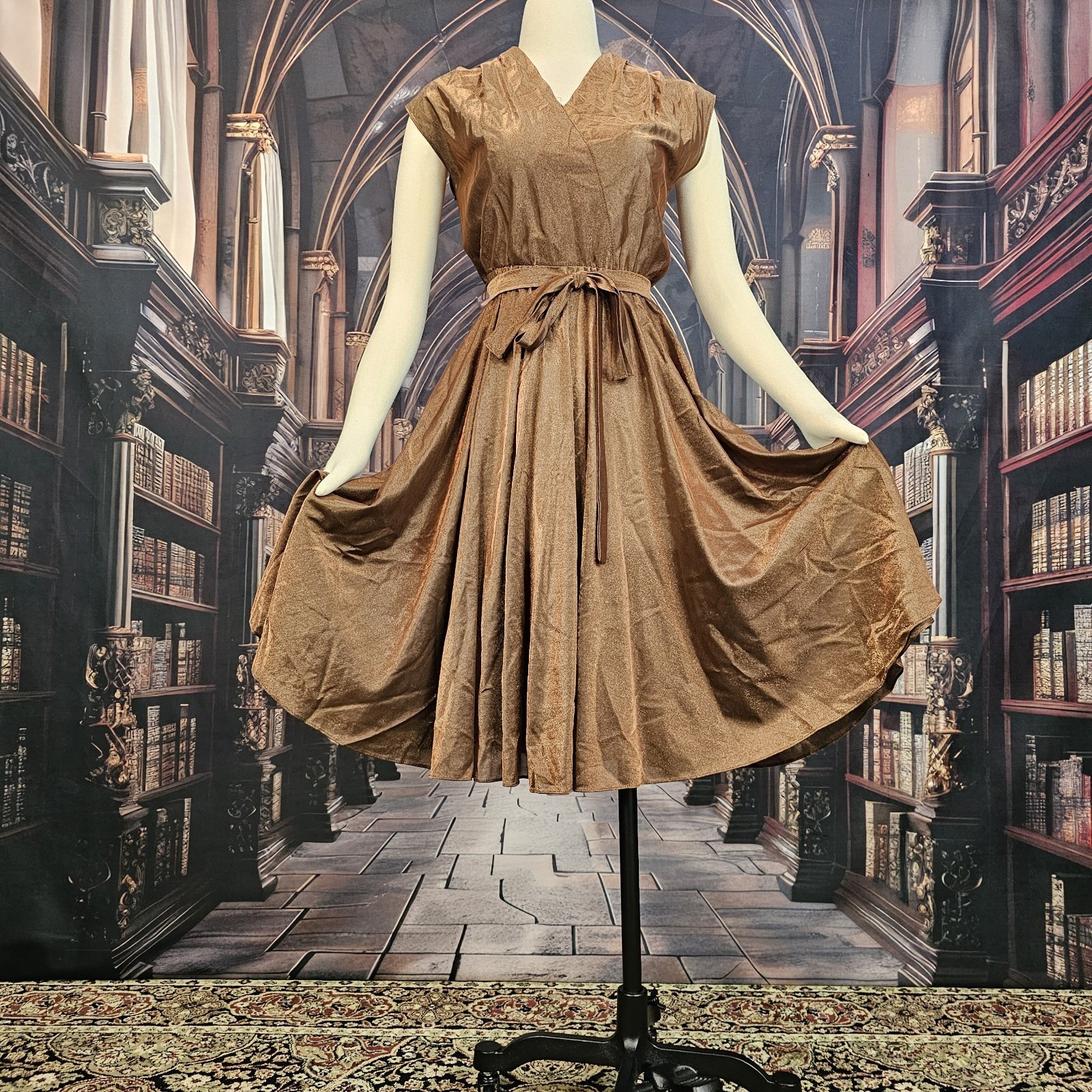 Vintage 1970s Dress Copper Brown V-neckline Cap Sleeve Tie Waist Circle Skirt
