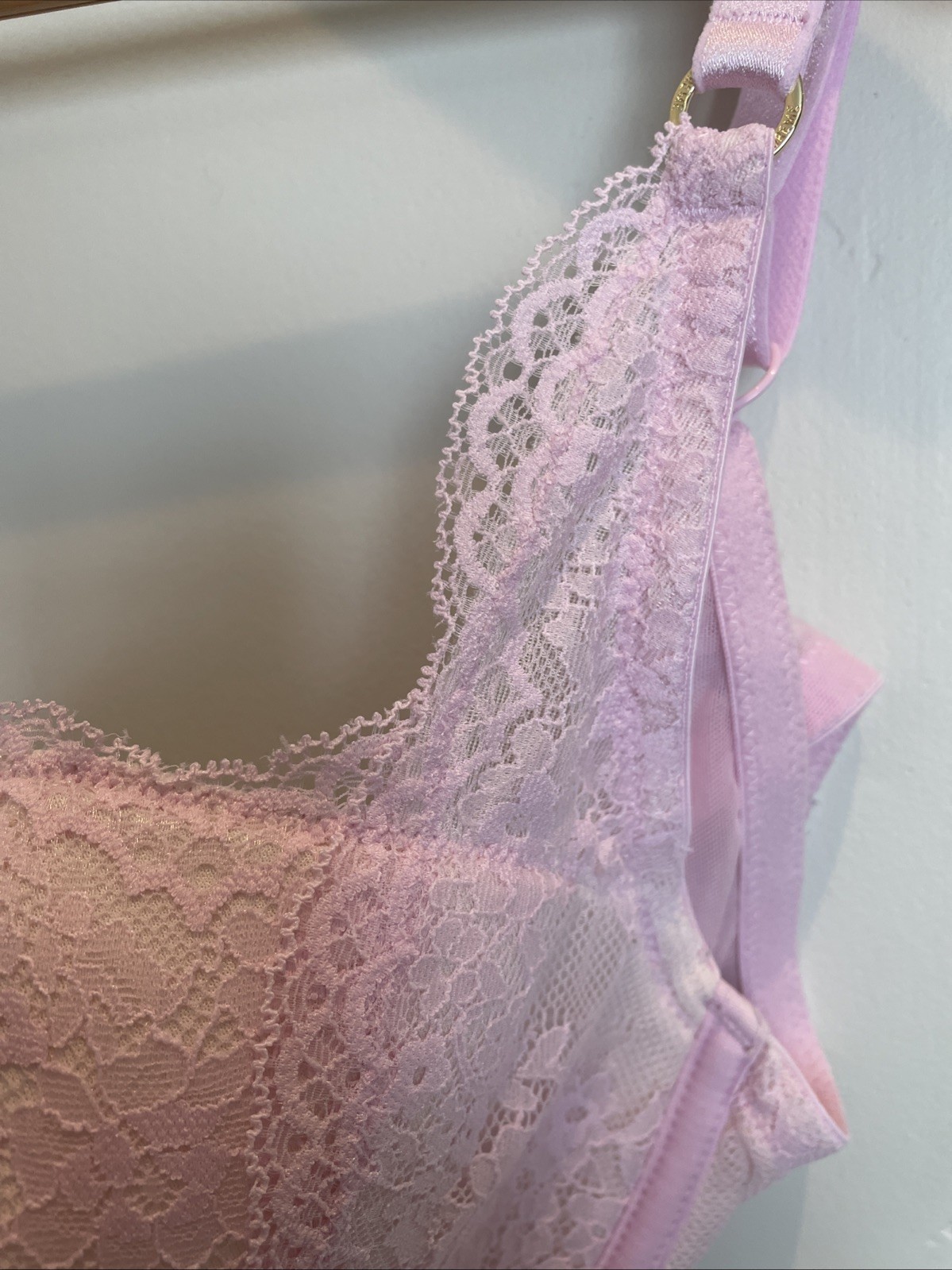 Adore Me Underwire Full Bra size 38DD Pink With Lace – Nice!