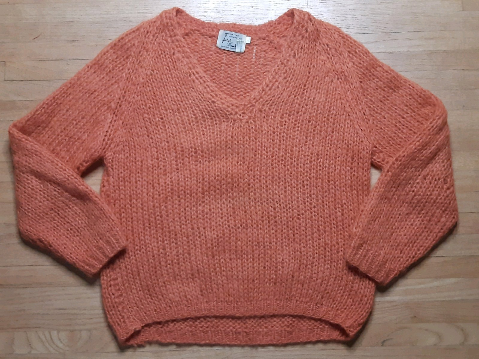 vintage 70&rsquo;s Italian Mohair Blend Boutique Sweater Sz M Orange Modern Silhouette