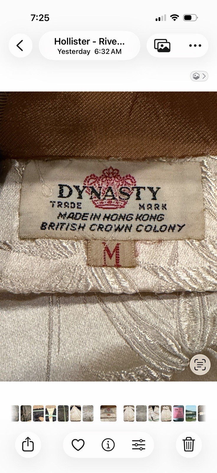 Dynasty Brand Chinese Silk/ Embroidered Robe Reversible , Hong Kong 1950-1960