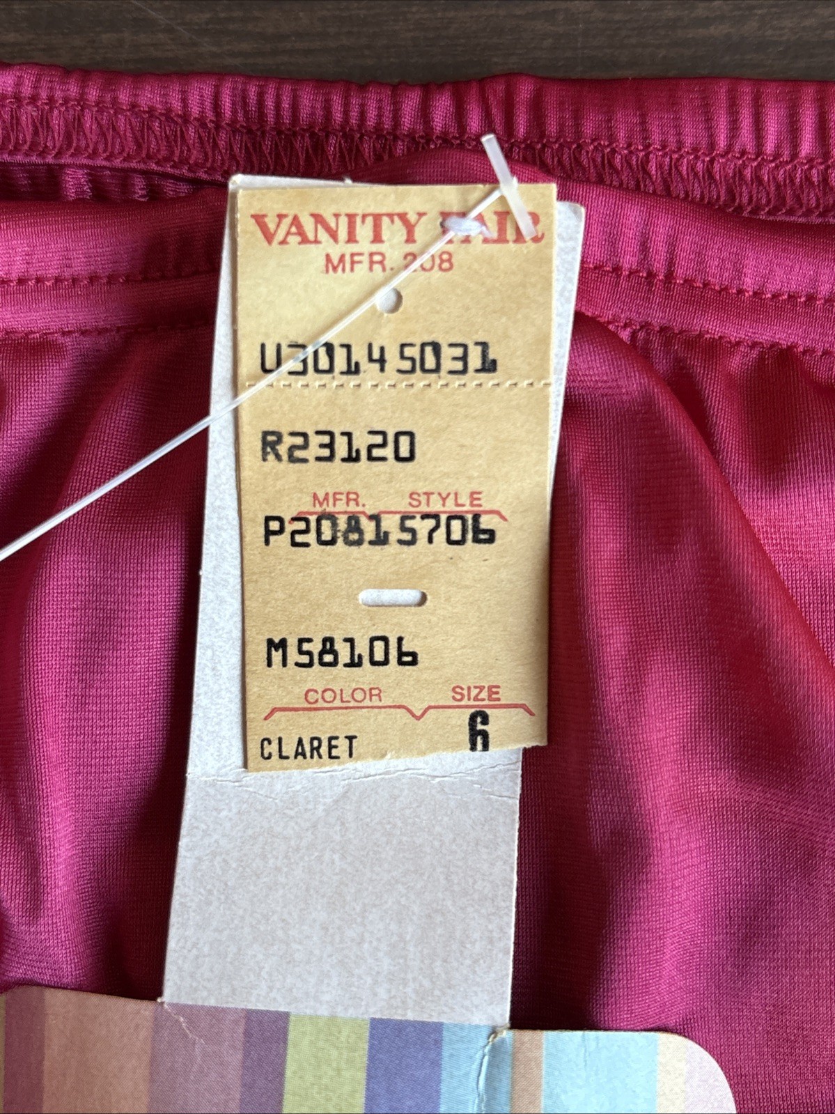 Vanity Fair Nylon Antron III Claret Panties Vintage Satin Panty NWT Anti-Cling 6
