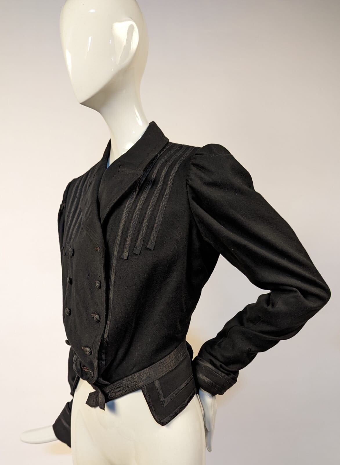 VICTORIAN 1890’S BLACK WOOL JACKET W SILK STRIPE DETAIL