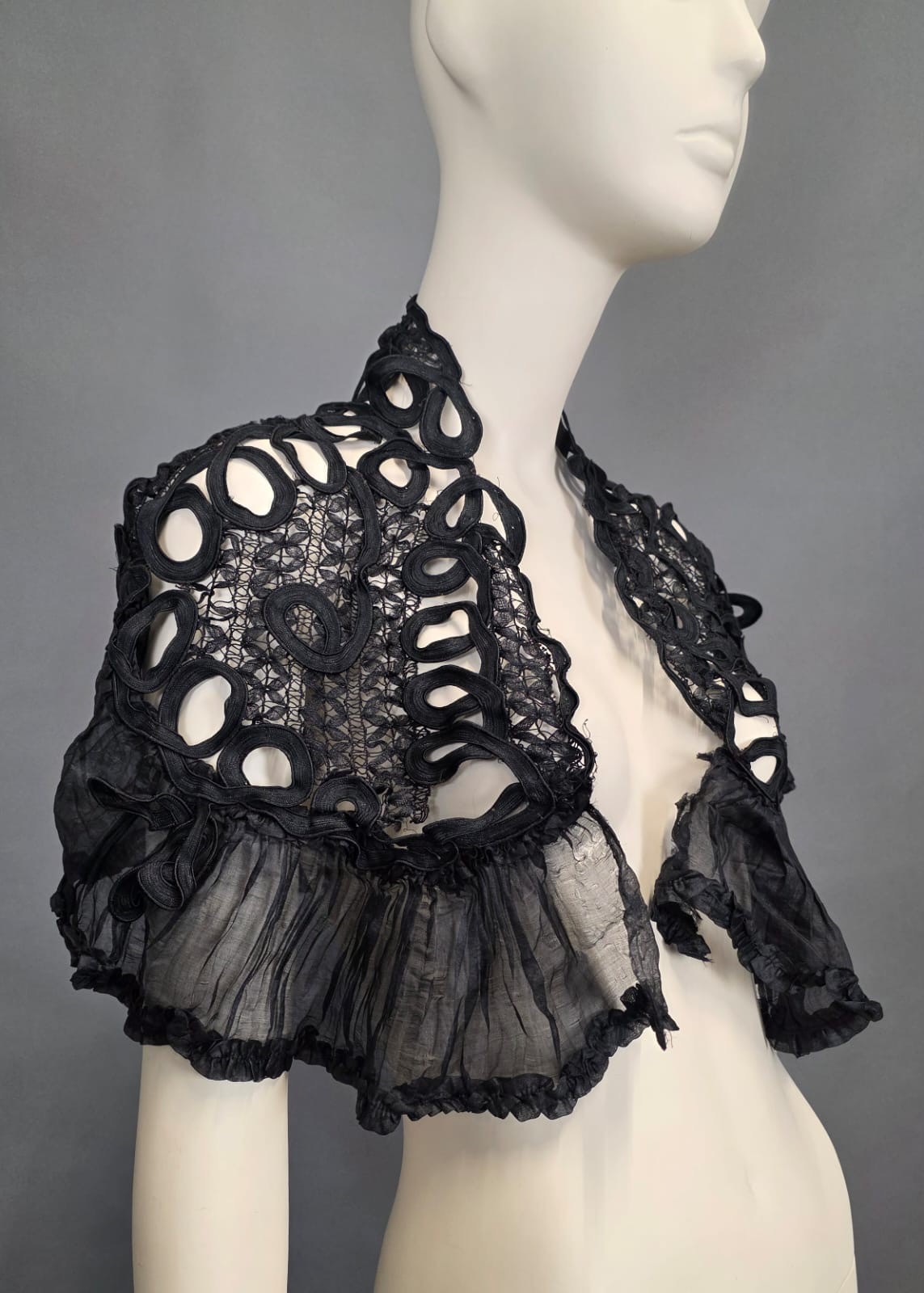 GOTHIC VICTORIAN 19TH C HAND MADE TAPE LACE CAPE FOR DRESS W SILK VOILE RUFFLE