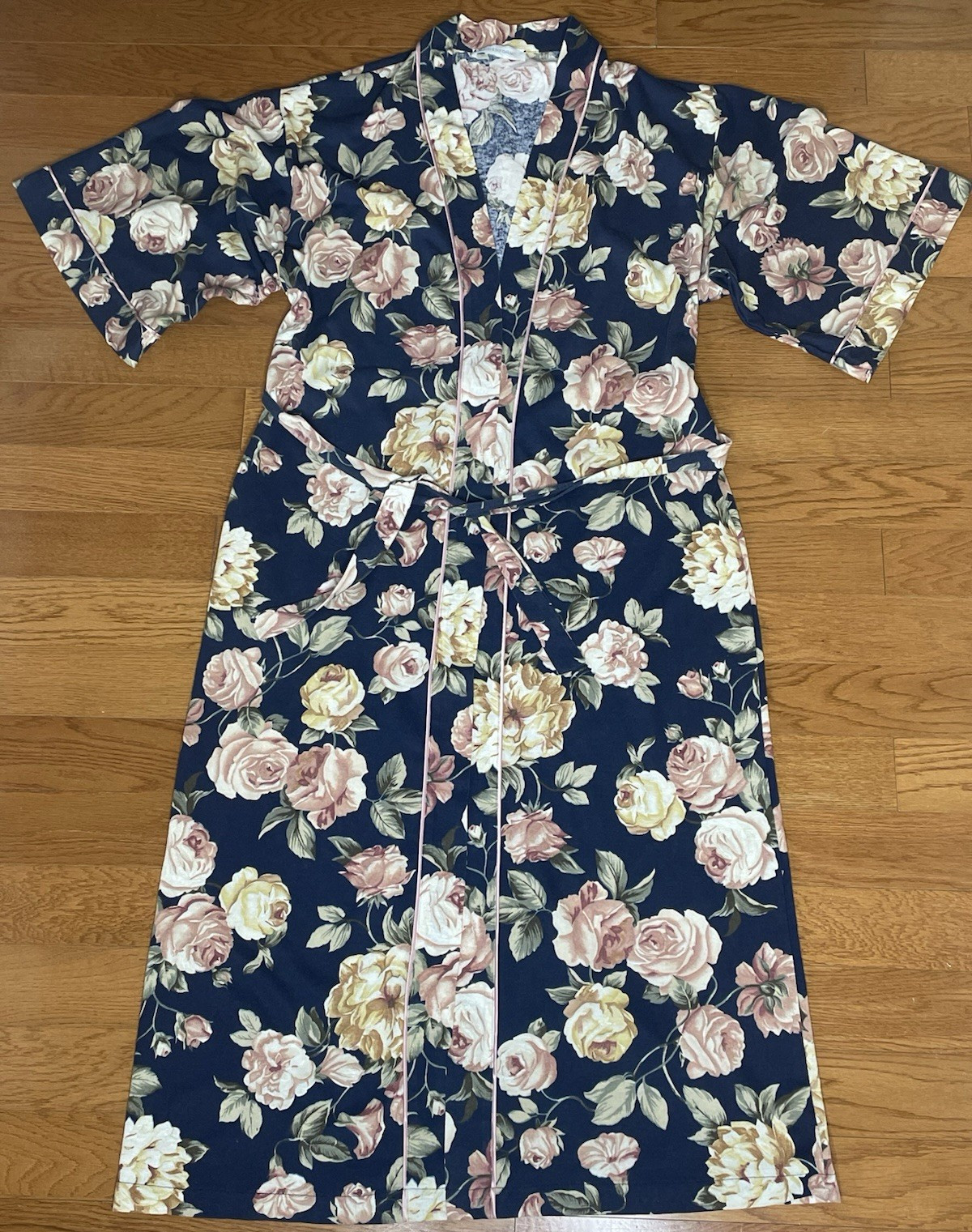 Vintage Maidenform Small Kimono Prairie Boho Cabbage Roses Navy Midi Robe USA