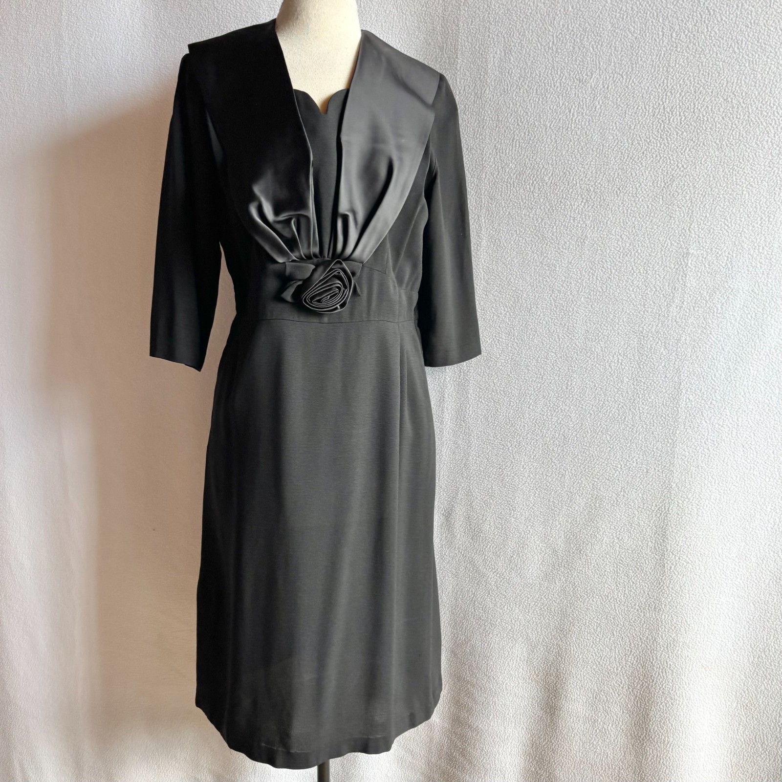 Vintage 1950s Little Black Sheath Dress with Satin Rose 44 Bust 33 Waist LBD
