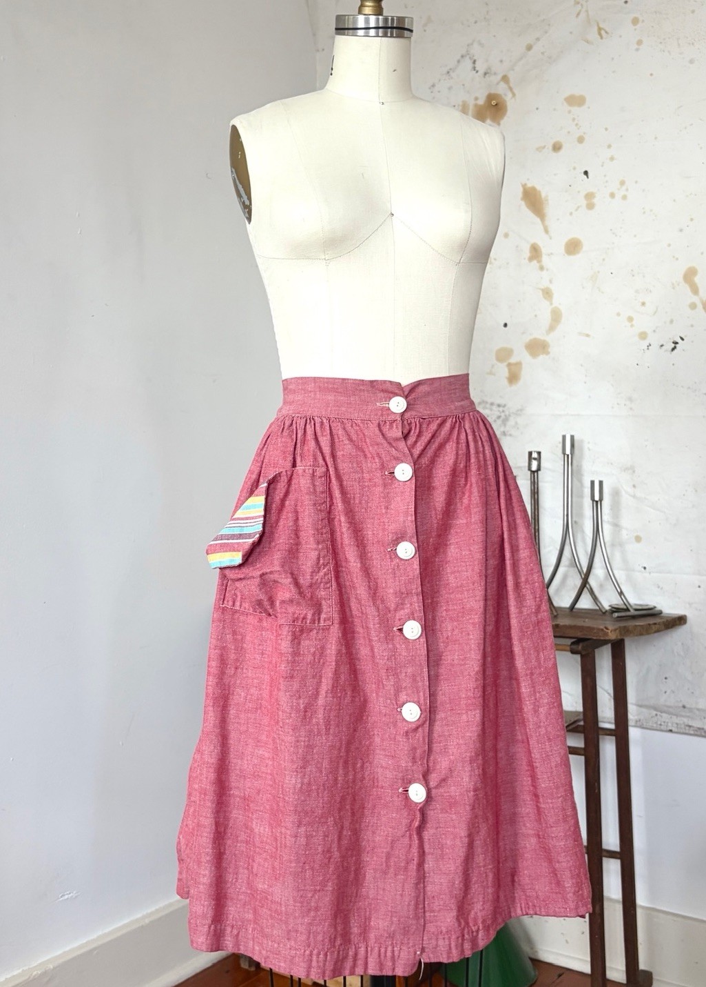30s 40s Chambray Rayon Cotton Button Front Skirt Feedsack Pocket Workwear 24/25”