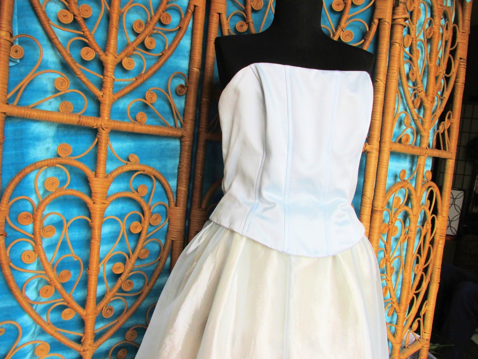 Vintage ROBERTA Pale Blue Corset Bodice Prom Gown Dress Special Occasion SZ 9/10