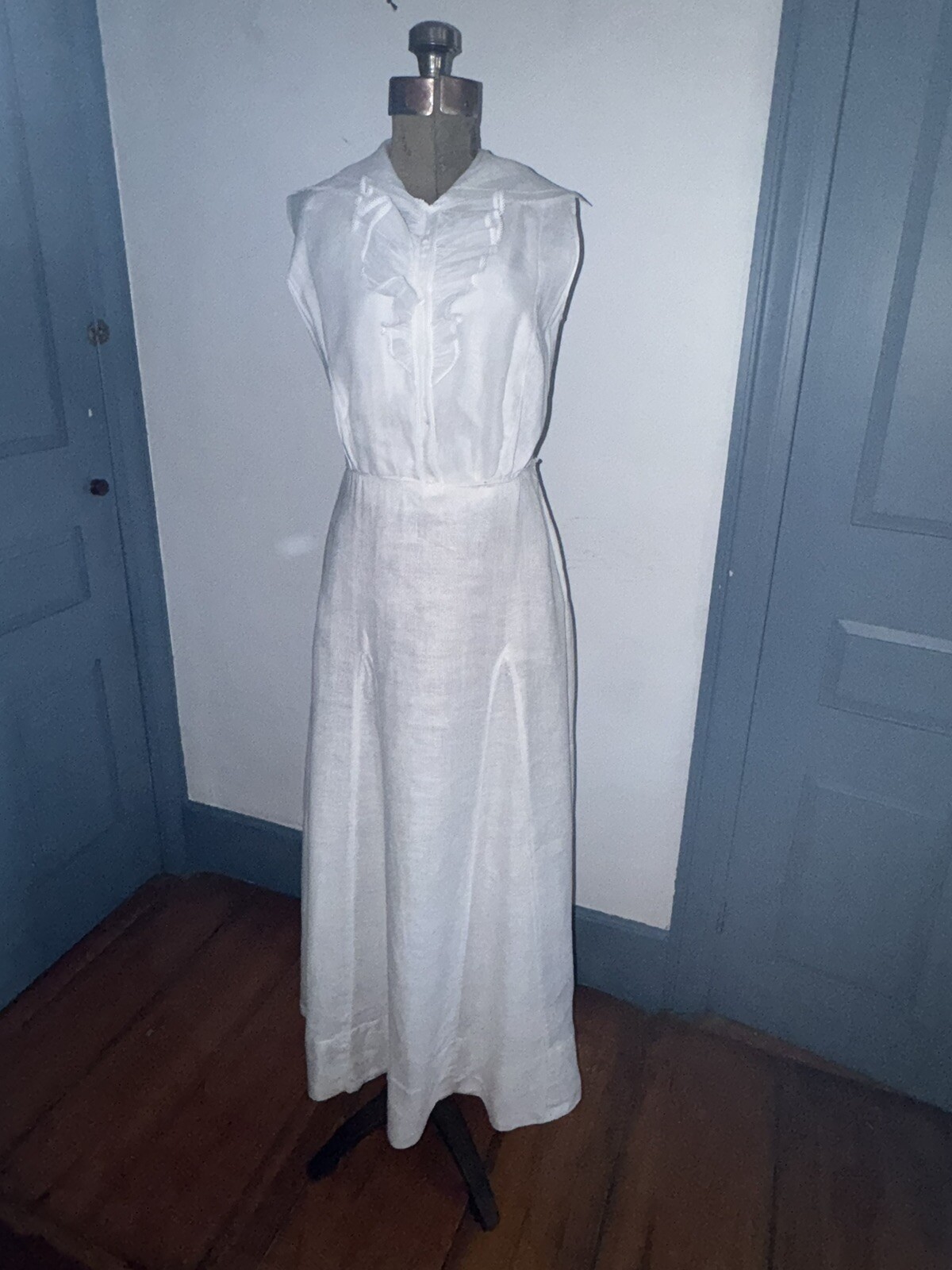 Antique C1910 Edwardian Ladies White Linen & Organdy Tennis Dress Unusual Find