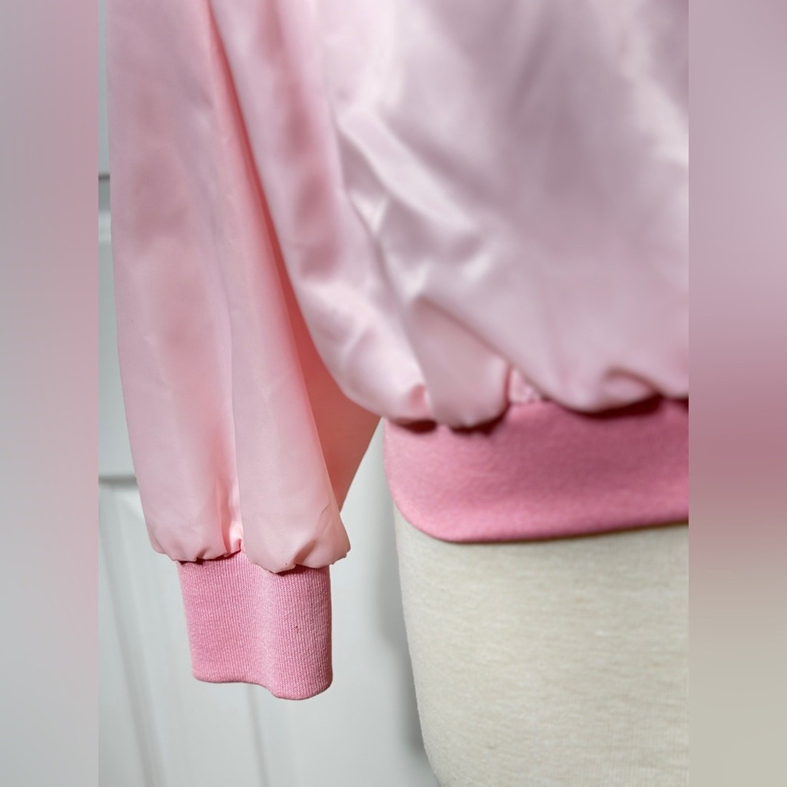 Hot August Nights Satin Bomber Jacket Pink 25th Anniversary size medium