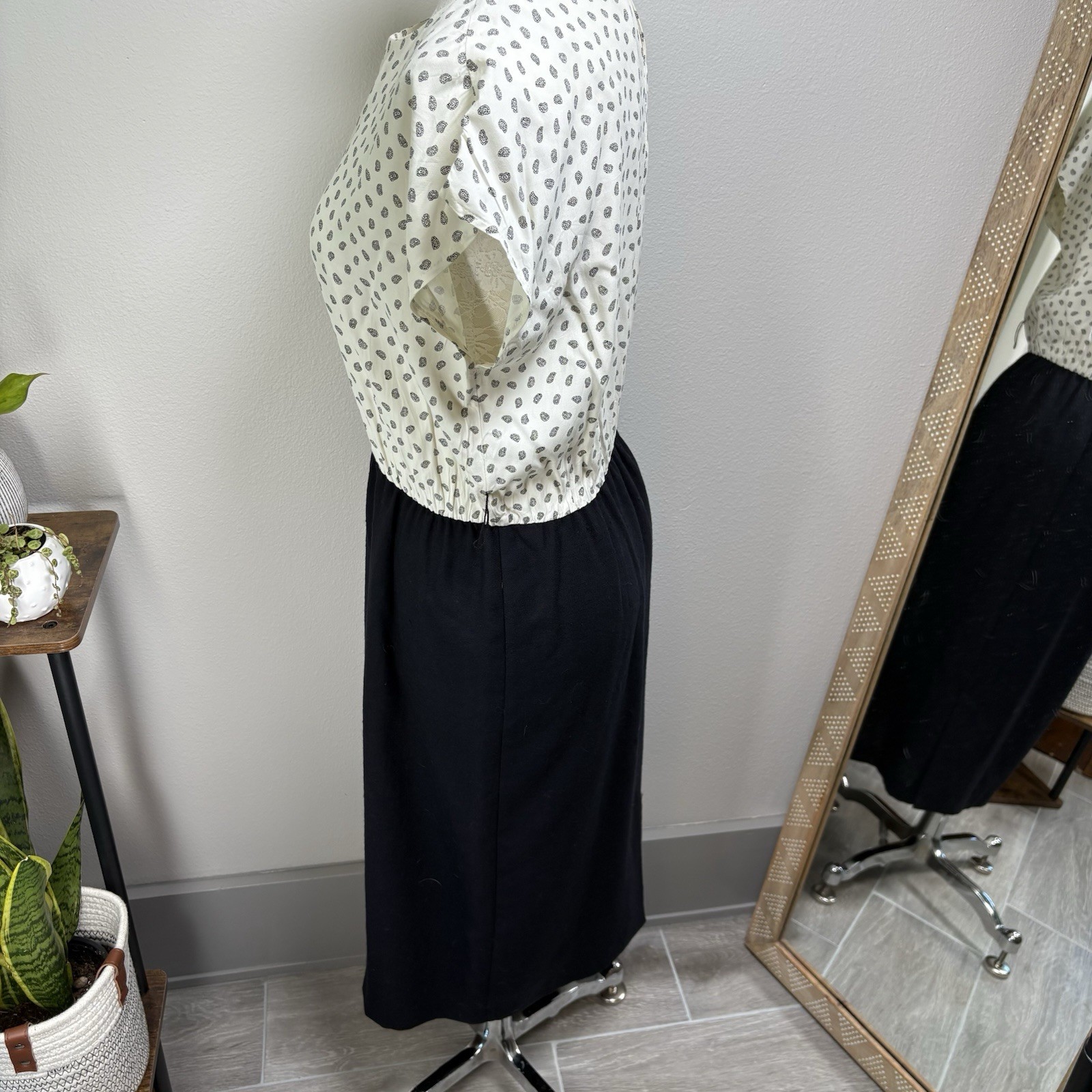 Vintage ~80’s Stuart Alan USA Made Black White Paisley/Solid Midi Dress Size 14