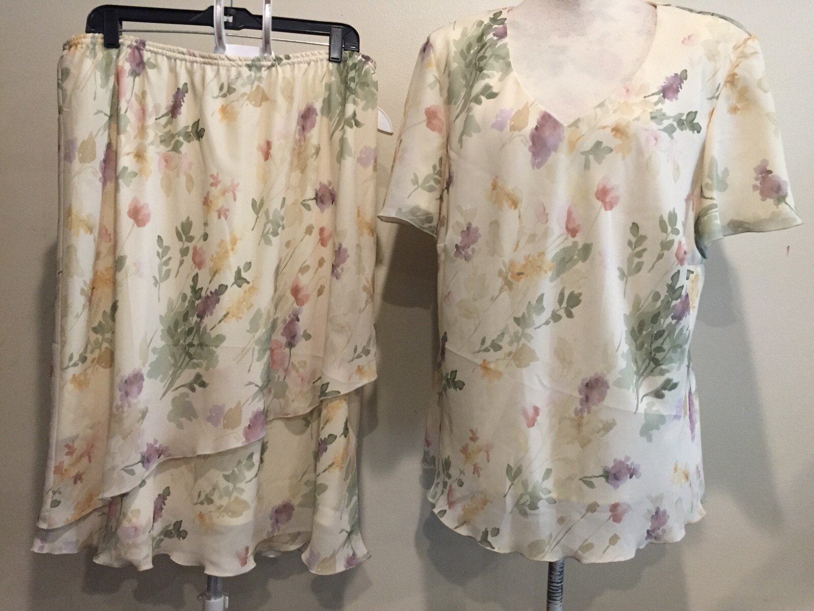 Kathy Roberts 2-pc Skirt & Top Set, Size 20W, lined, USA made, vintage