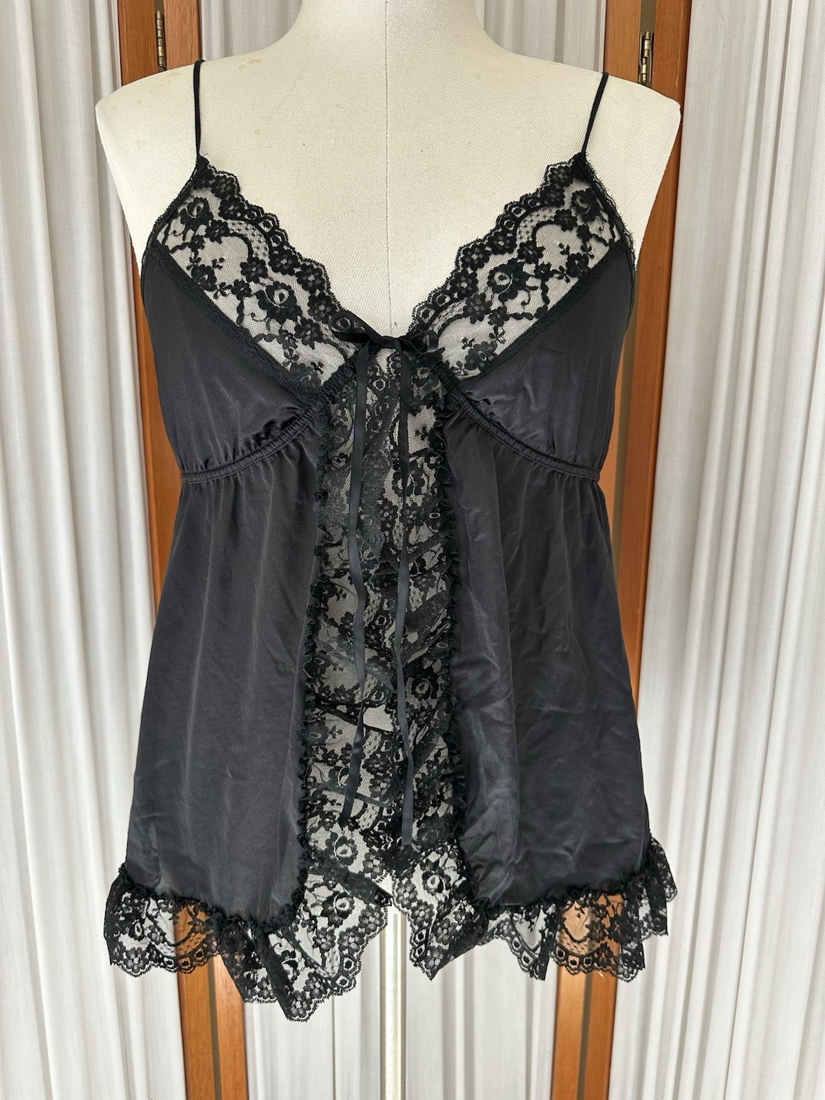 VTG Flair Frilly Front Tie Closure Lingerie Top Black Cami Teddy Sexy Nightie