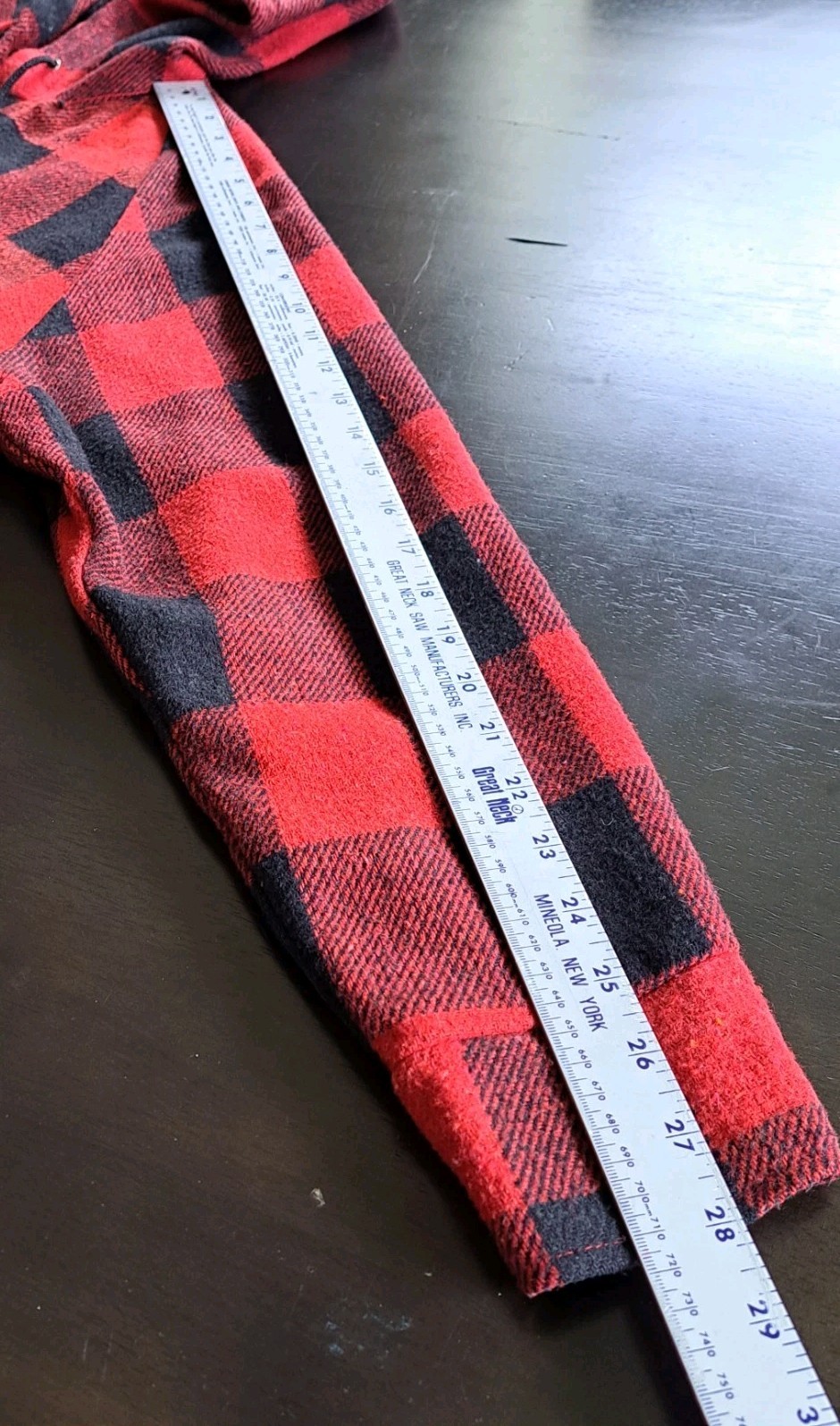 Vgt Montgomery Ward Wool Hoodie Pullover Women’s L Red and Black Buffallo Plaid