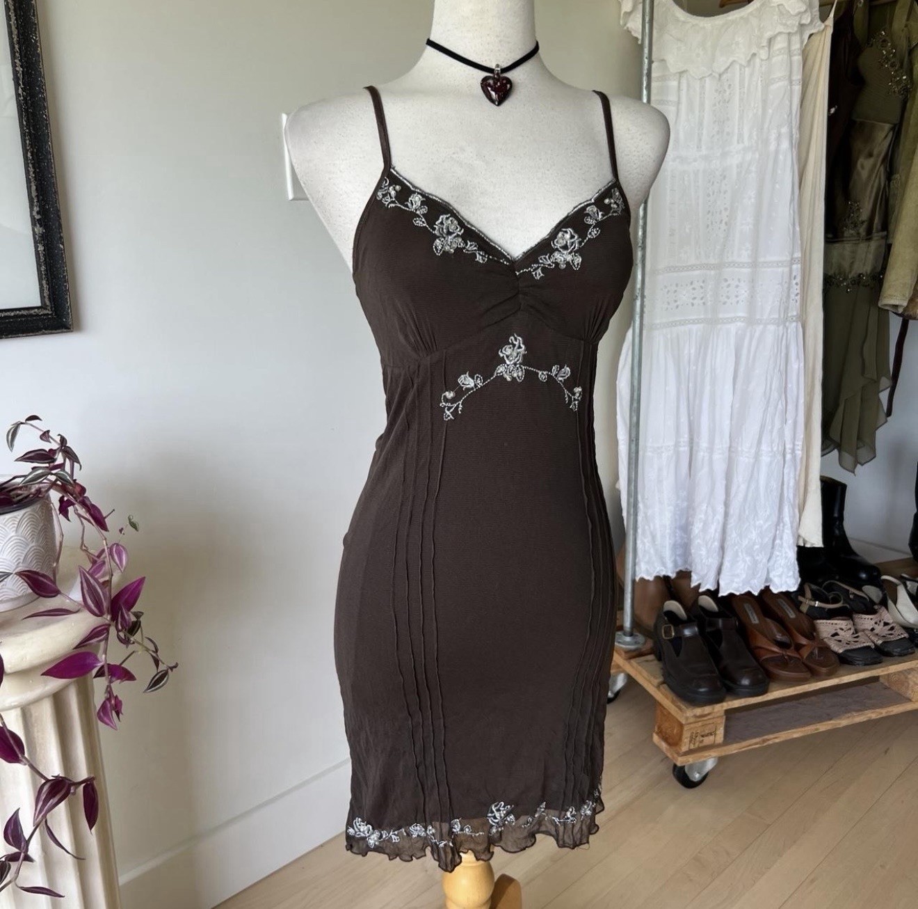 Jennifer Taylor Brown Embroidered Trim Slip Spaghetti Strap Size 38