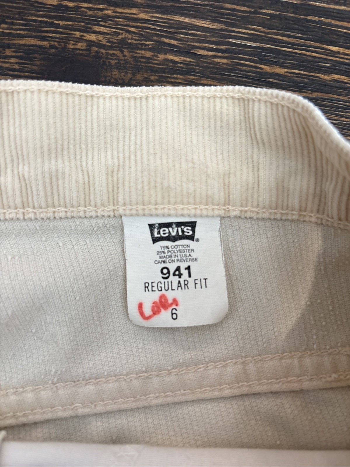 Vintage 90s Levi’s 941 Orange Tab Corduroy Shorts Made In USA Regular Fit Sz 6