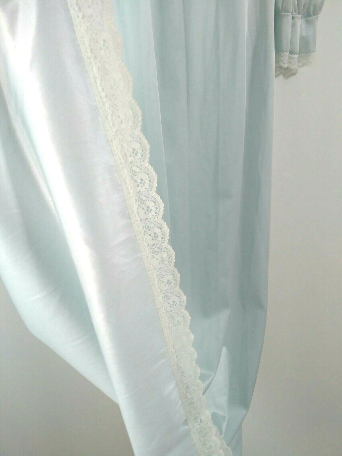 Pinehurst Lingerie Nightgown Negligee Gown Long Blue USA Medium Vintage Women&rsquo;s