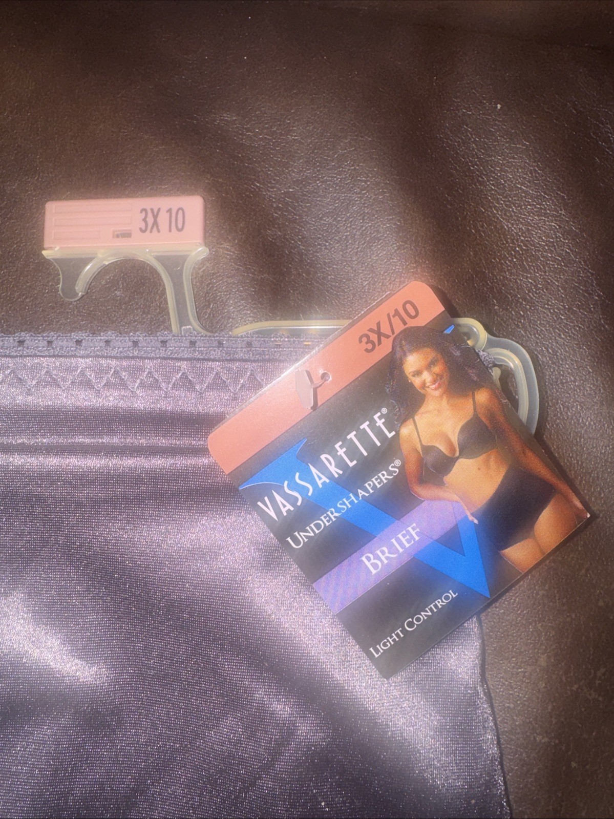 3X/10 Vassarette Undershapers Light Control Panties Second Skin Satin NWT Steele