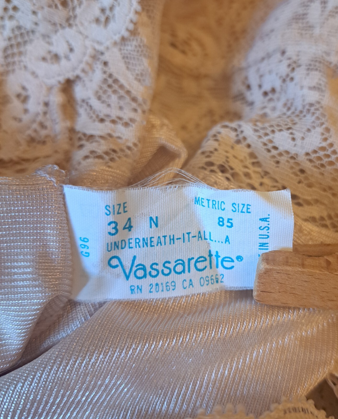 Vtg Vassarette Nylon Lace Long Gown Underneath It All 34 Beige Satinessence