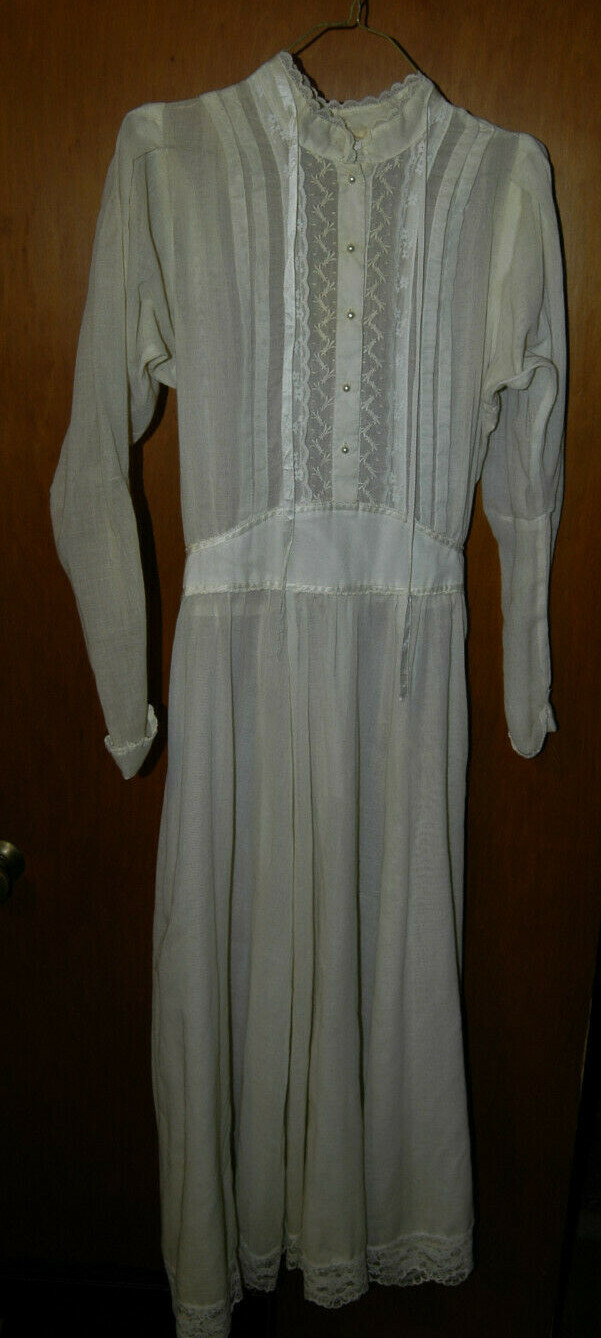 Womens VIntage Sheer White Lace Long Sleeve Dress Victorian? Wild West Prairie