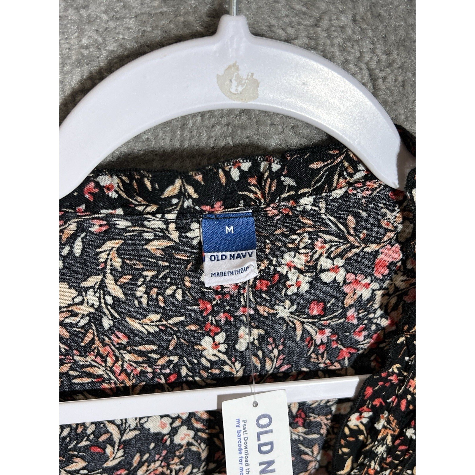 Old Navy Top Womens Size M Black Dark Floral Puff Sleeve V-Neck Button Up NWT