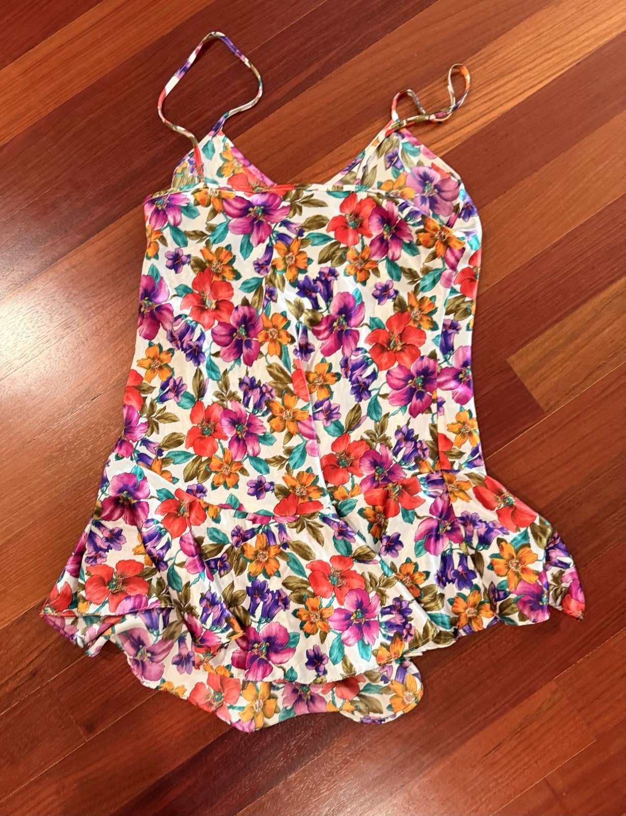 Vintage California Dynasty Polyester Satin M Floral Camisole Cami Tank USA 1980s
