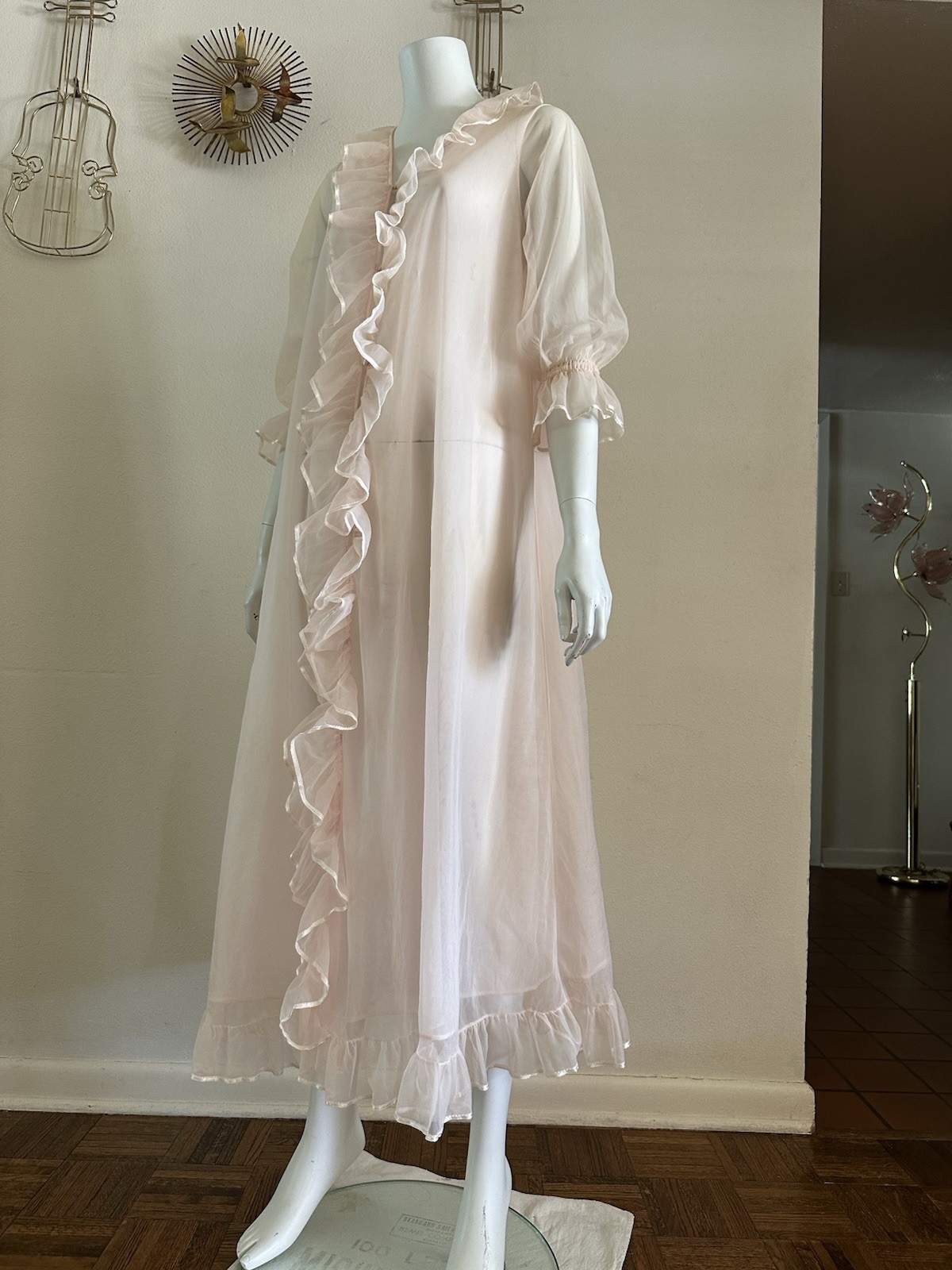 1960s Miss Elaine Pink Sheer Nylon Peignoir Robe Ruffle Front Double Layer VTG