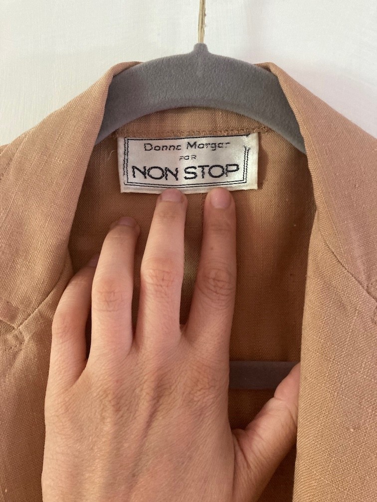 Vintage Linen Structured Vest by Donna Morgan for « Non Stop”
