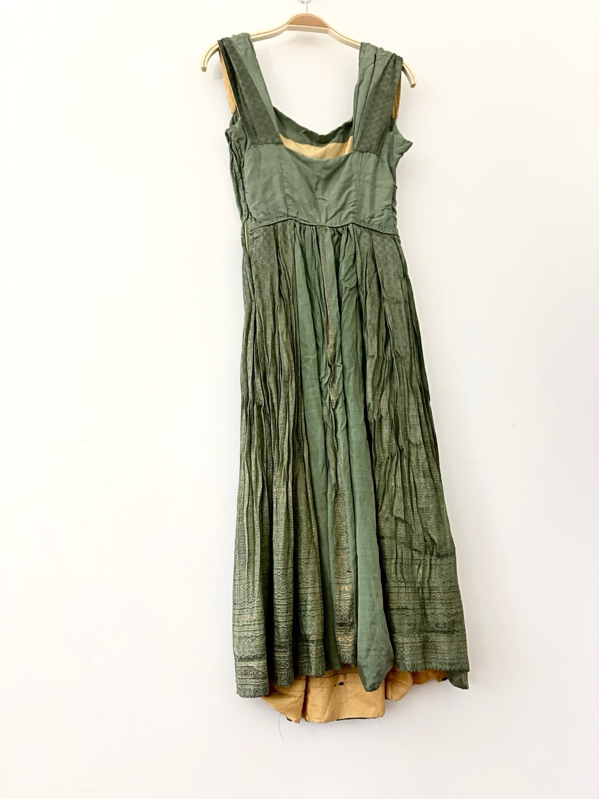 40s 50s Couture/Custom Made Gold Lamé Cocktail Dress Boning Old Hollywood XS