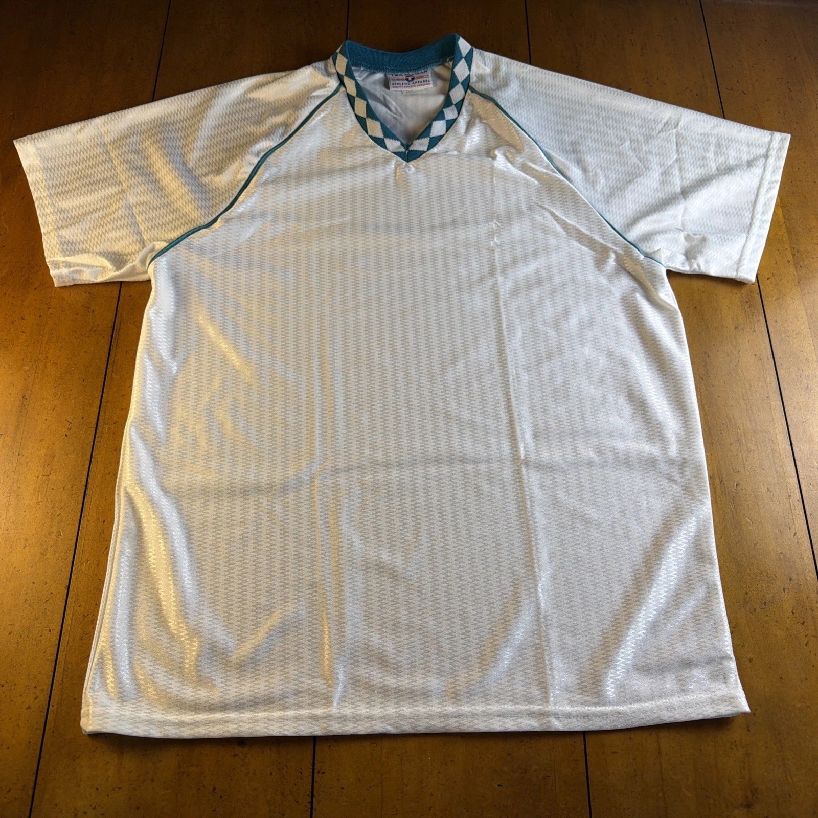 Vtg 80’s Teamwork Athletic Apparel Women’s Nylon Soccer Shirt & Shorts Medium