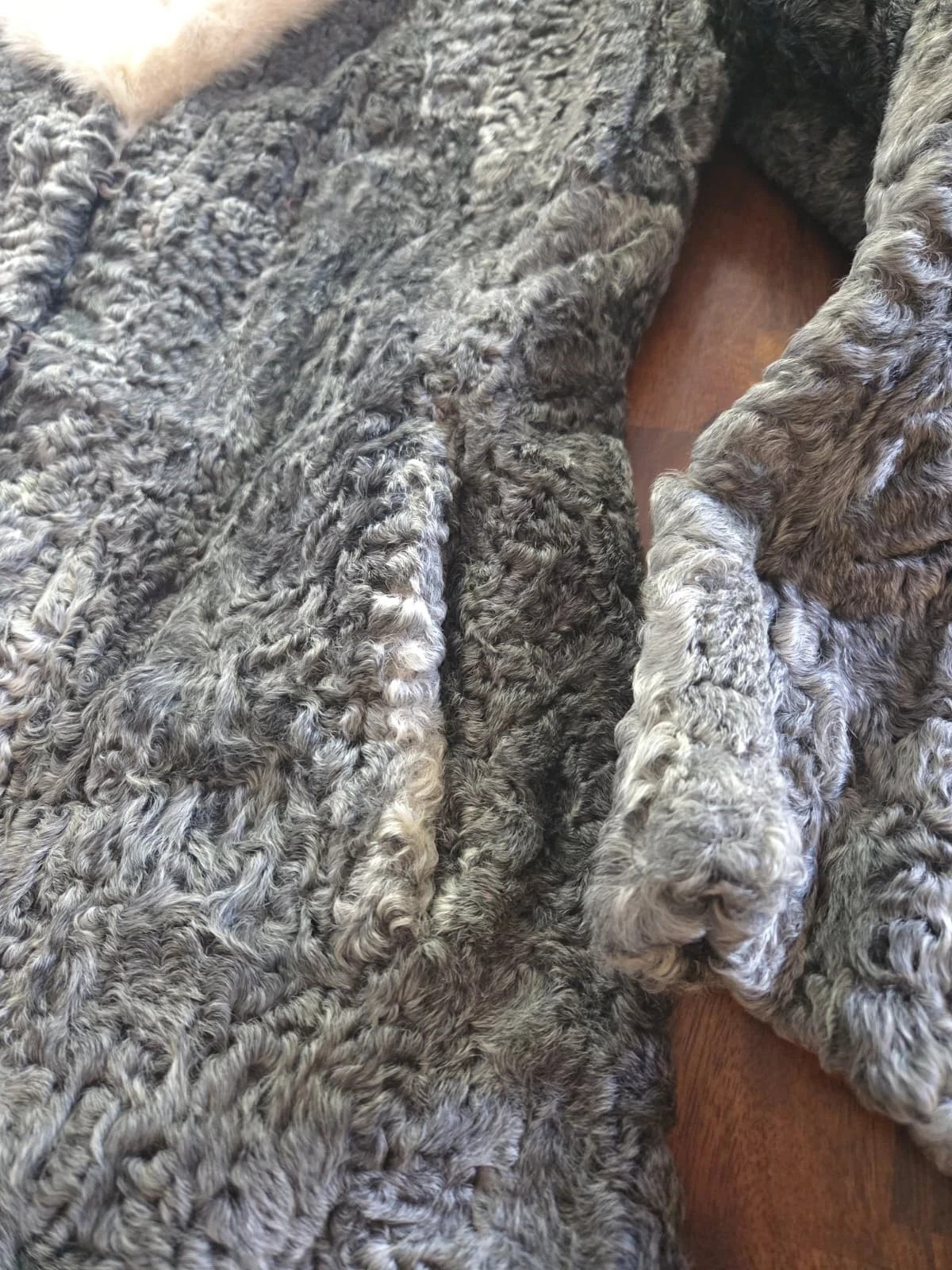 Vintage 1950s Scuby Furs Victoria BC Gray Persian Lamb Coat Cream Mink Shawl 45&Prime;