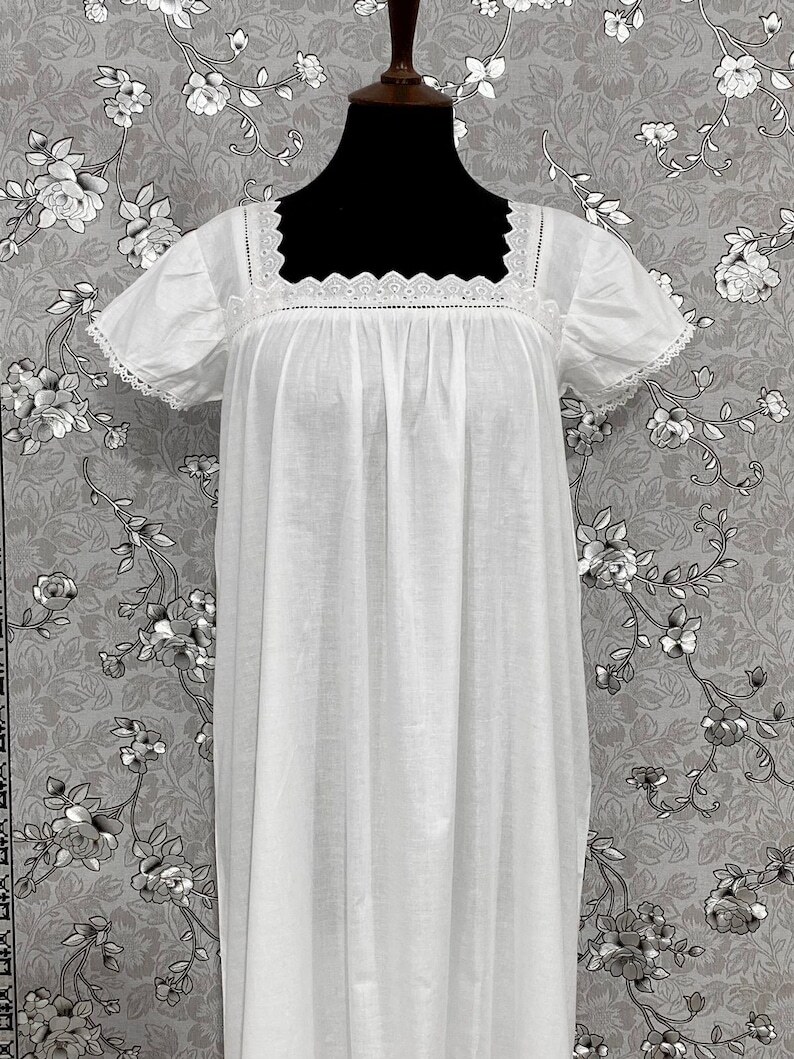 SoieRose Two-Tone 100% Cotton Victorian Nightgown with Intricate Lace – SR-1038