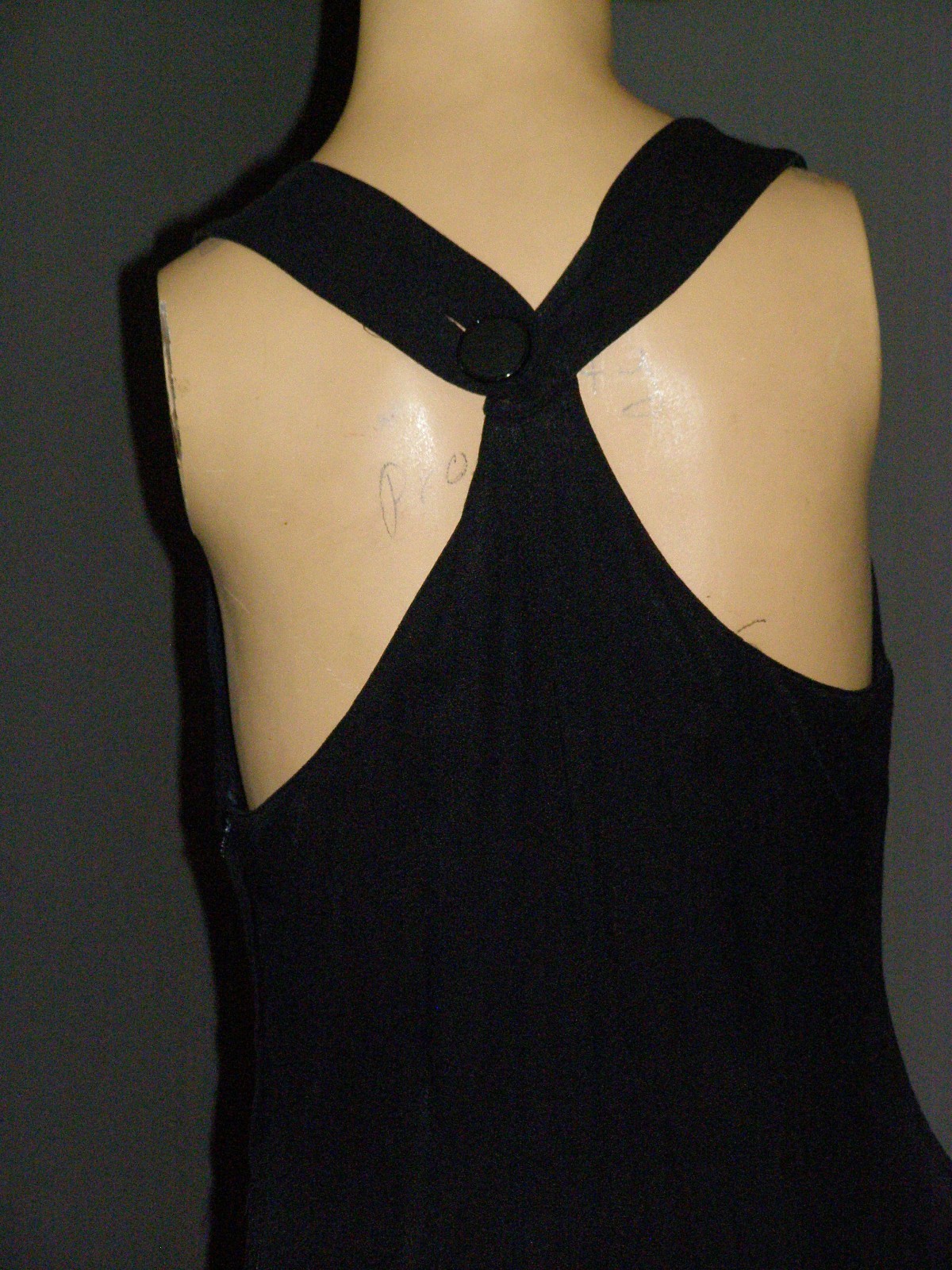 Vintage 80&rsquo;s simple little black mini dress M L CROSS-BACK button HEARTS rayon