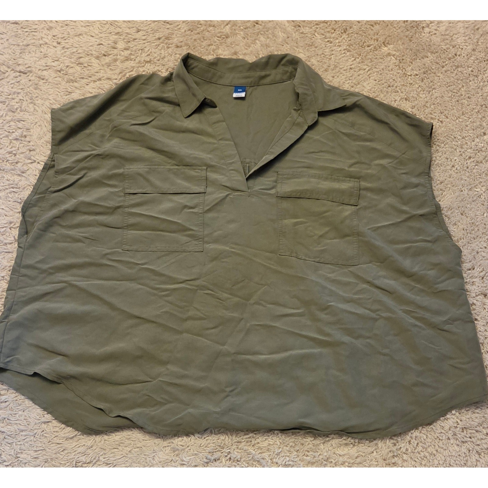 Old Navy Loose Fitted V-Neck Blouse Women&rsquo;s Size XXL Green
