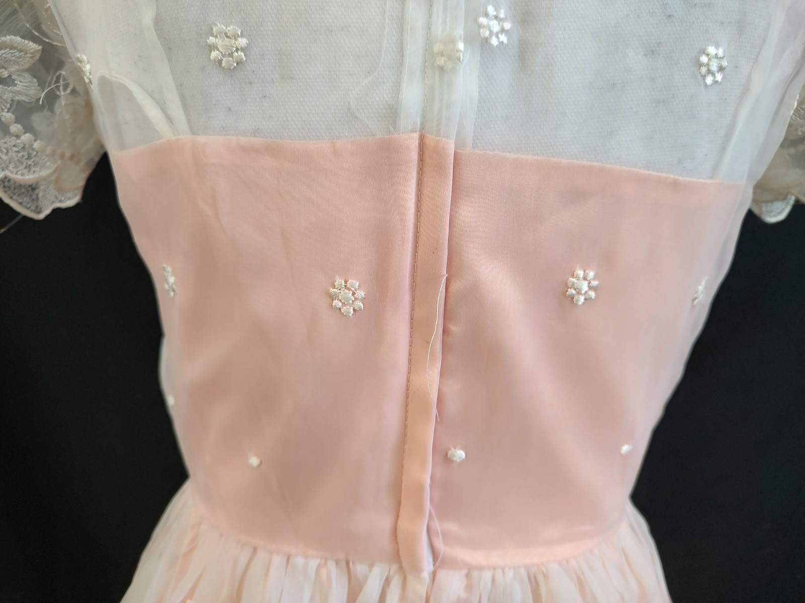 Vintage 80&rsquo;s does 50&rsquo;s Dress Peach Satin & White Lace Party Prom Formal Midi S
