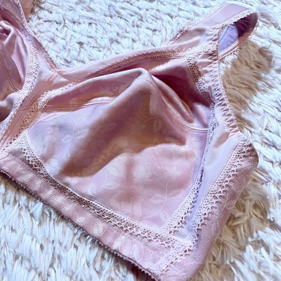 Underscore Unlined Wirefree Full Coverage Bra Womans 40DD Feminine Delicate