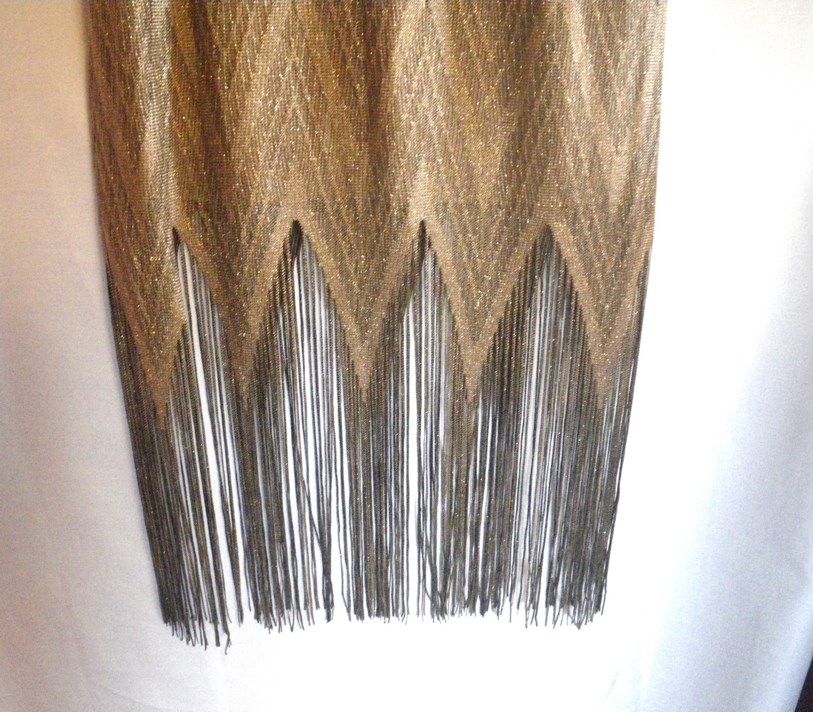 1920s Style Sleeveless Morningside Gold Knit Mesh Flapper Dress Fringe Size 12