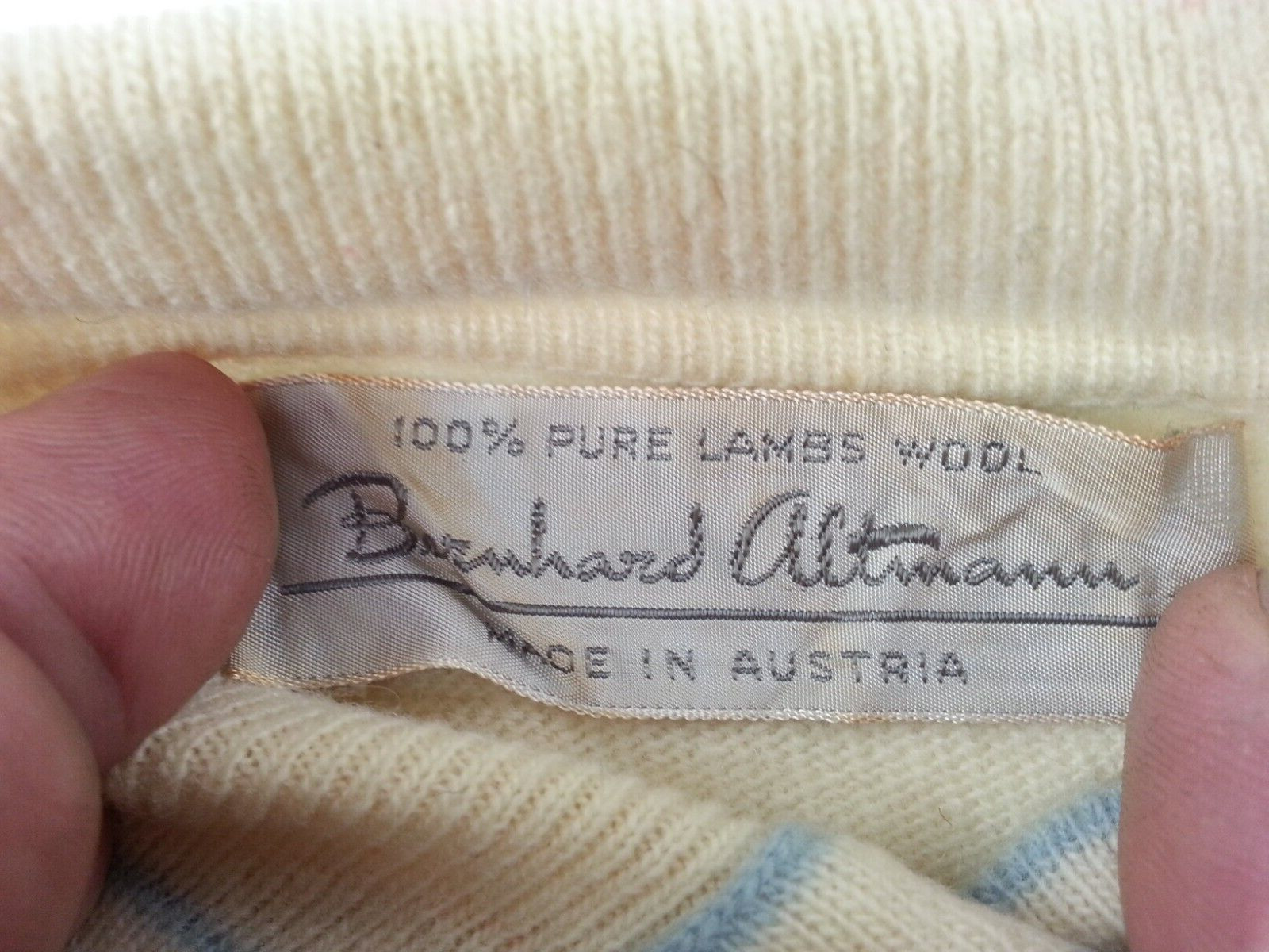 Vintage 1970s Bernard Altmann Made Austria 100% Lambs Wool Original Bag As-is