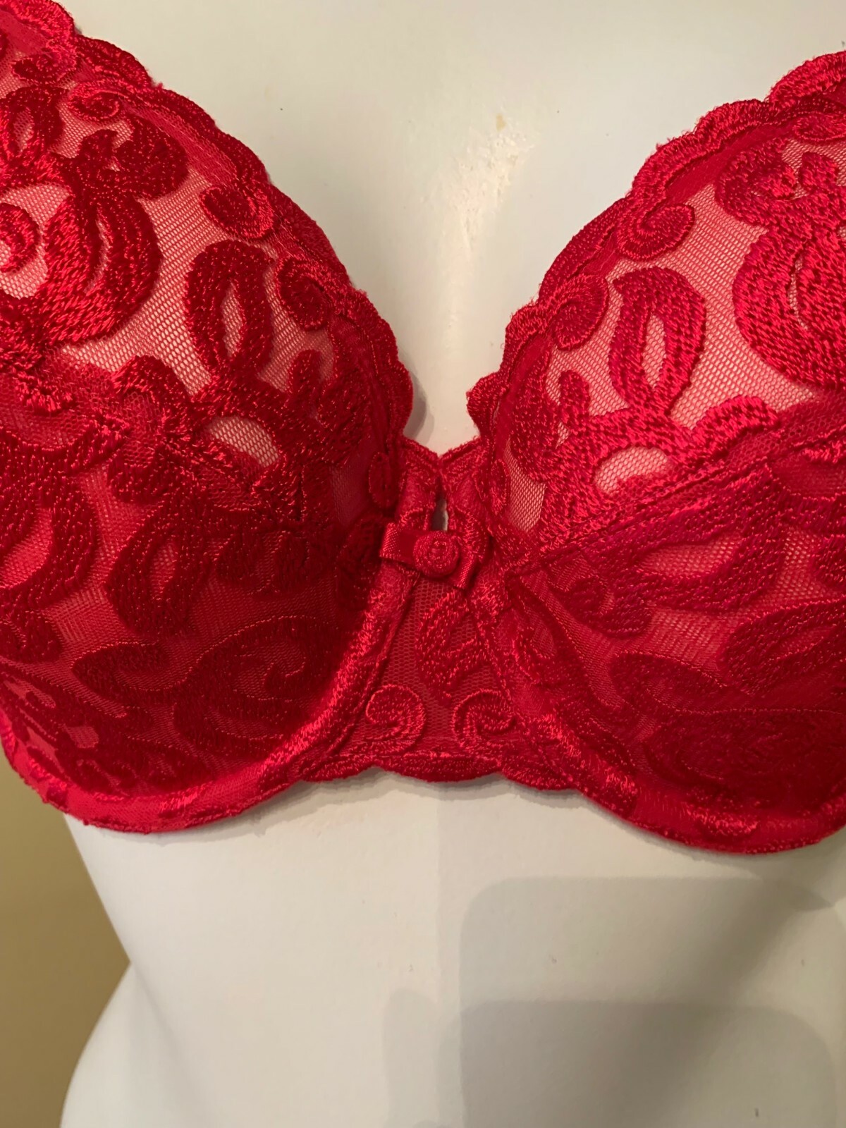 VINTAGE WACOAL 85199 ~ RED ARABESQUE SEMI SHEER FULL FIGURE UNDERWIRE BRA 34DD