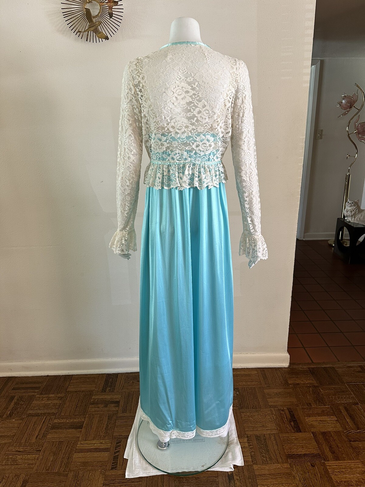 1970s Miss Elaine 2 Pc Lace Bed Jacket Negligee Nightgown Boho Hostess Gown VTG