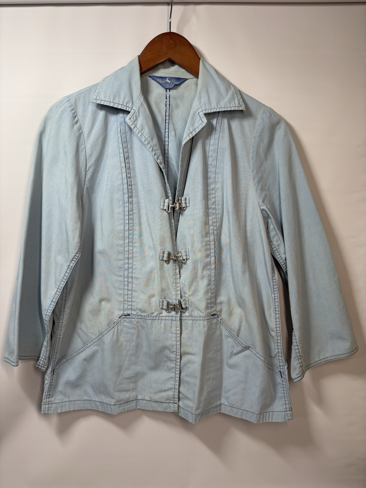 1960s White Stag Jean Jacket Light Weight Denim Anchor Buckle Front Women’s M/L