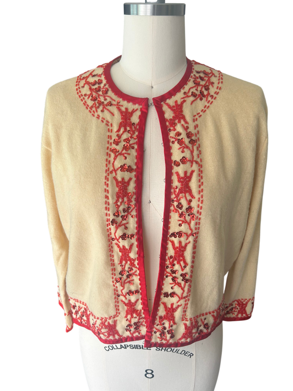 Vintage 50s 60S Harilena&rsquo;s Cardigan Sweater Cream Red Asian Beaded M Angora Wool