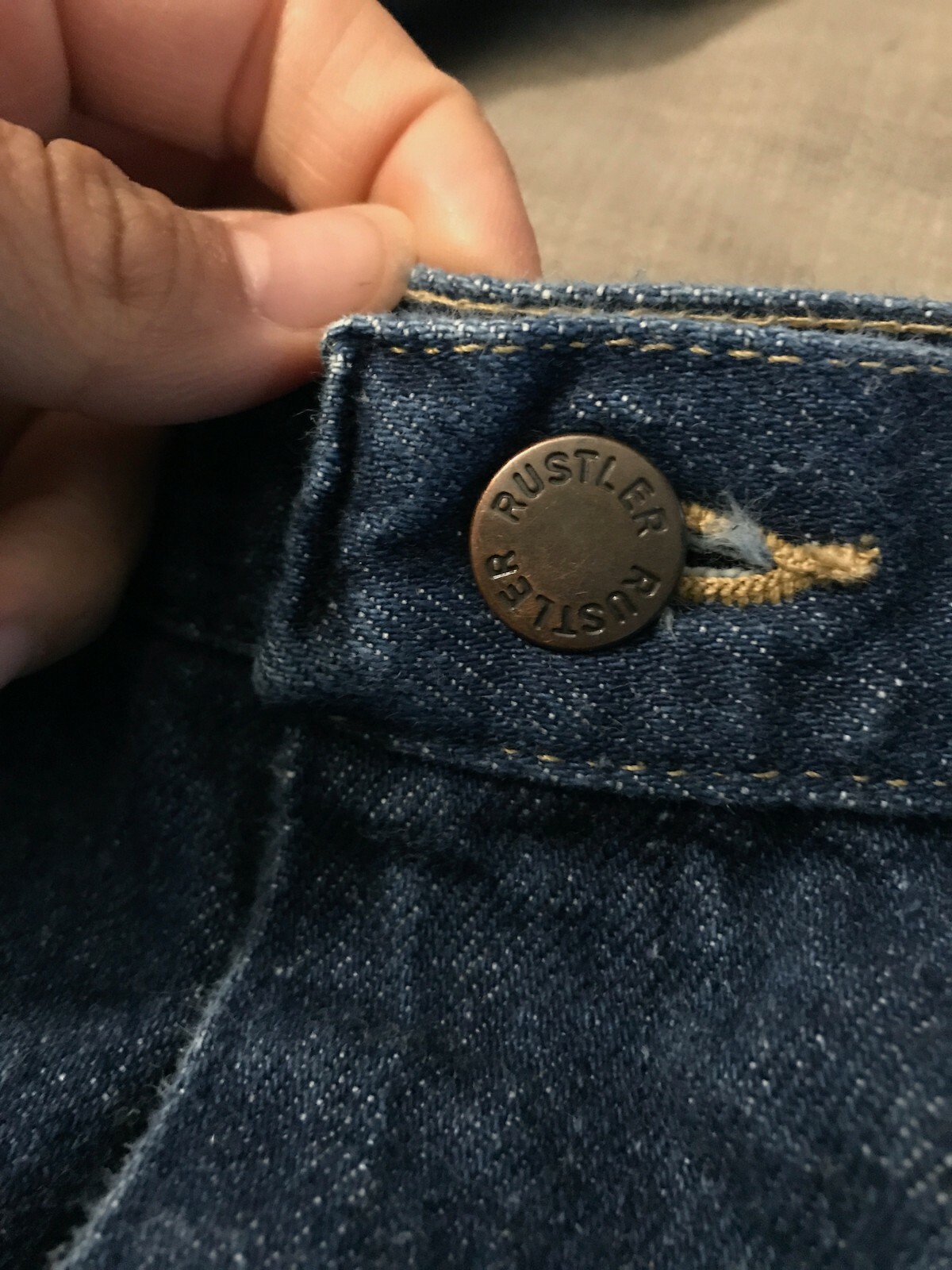Vtg 80s Rustler wide leg dark wash flare jeans 28.5&Prime; dark denim casual everyday
