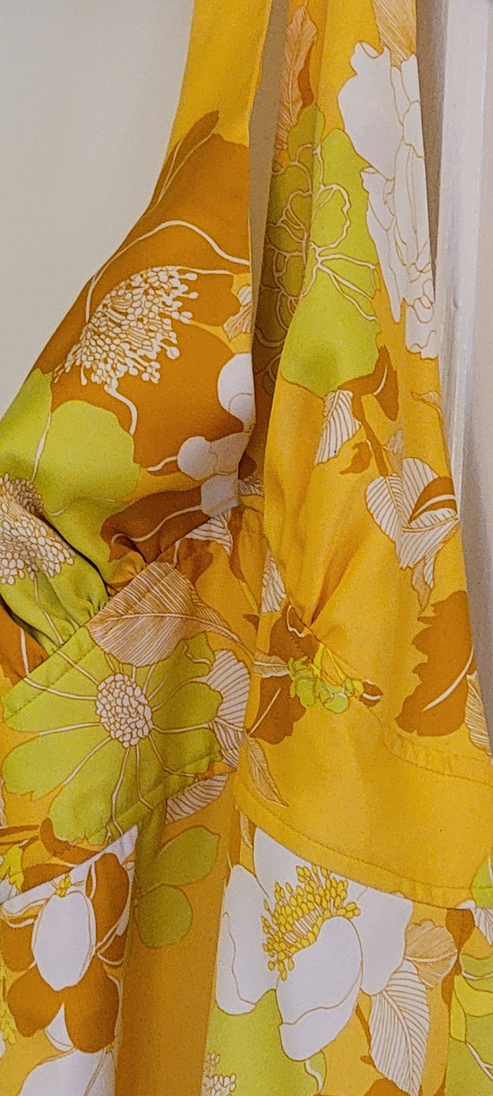 70s Vintage Sunny Yellow Summer Halter Dress With Open Back Ties & Zipper