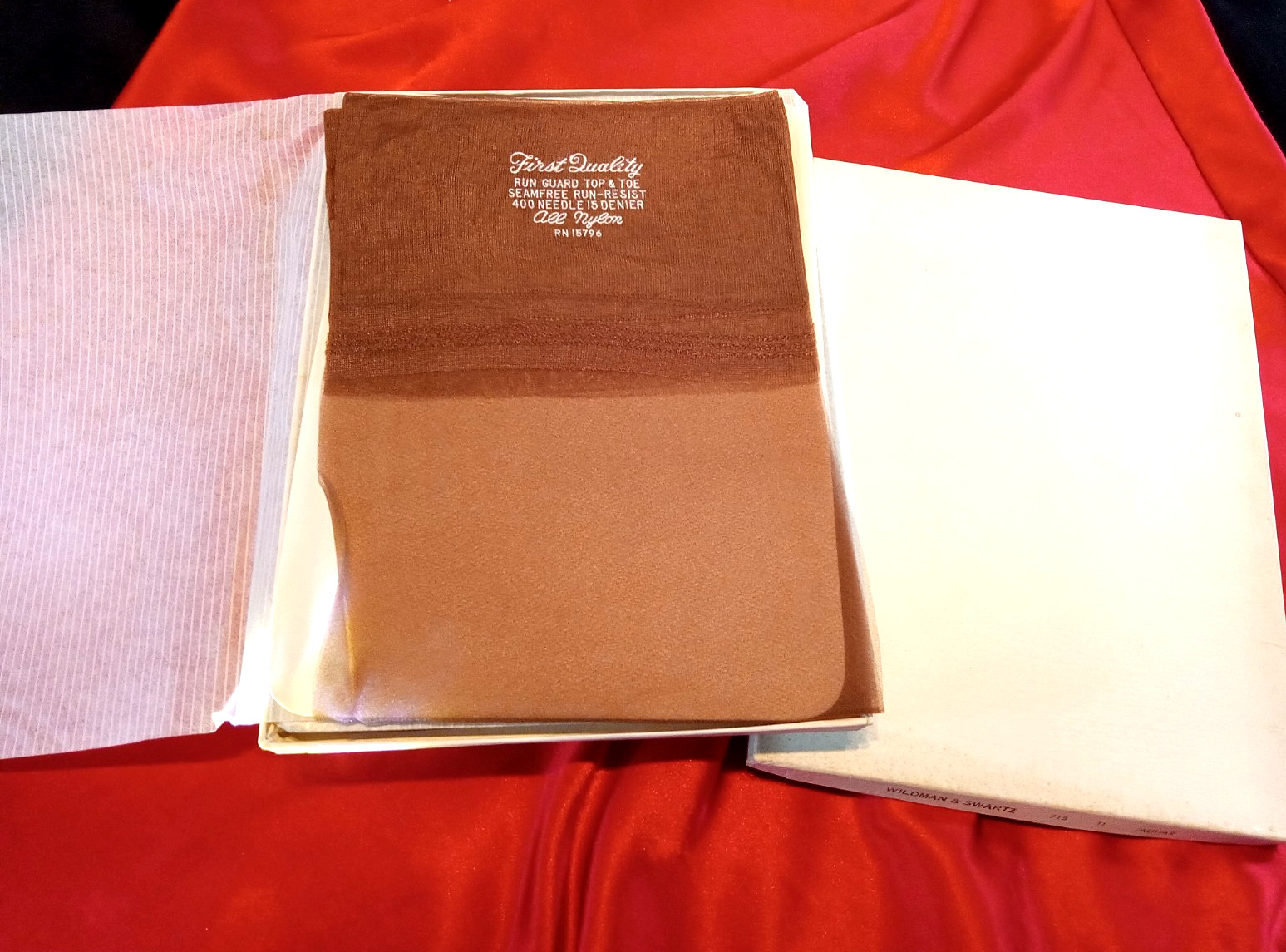 SZ 11 x 36 VTG GARTER NYLON STOCKINGS 3 PAIRS BOXED