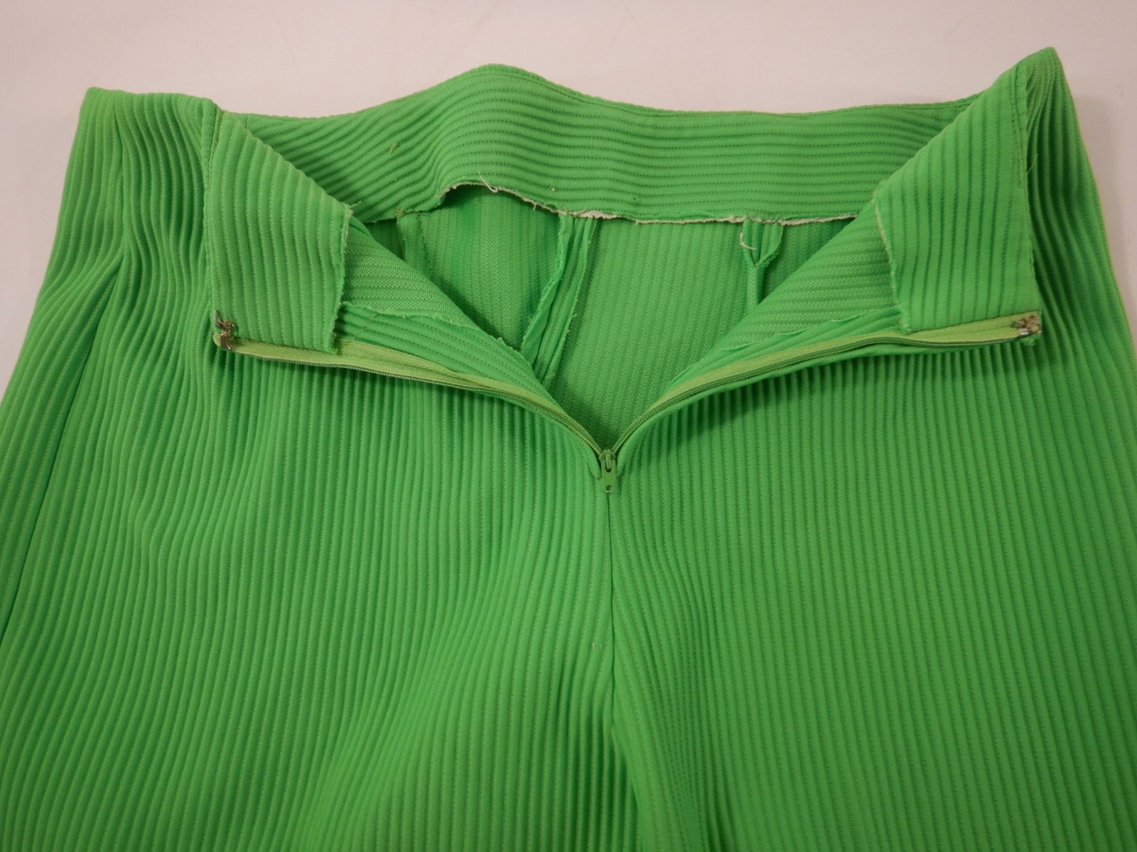 Vintage LILLI ANN Bright Green Two-Piece Pants Suit Jacket