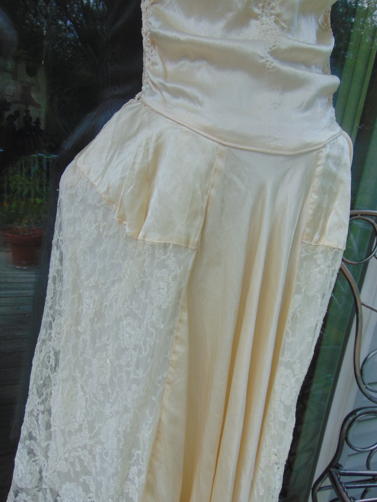 1920s Champagne Satin & Lace Robe de Style Wedding Dress AS IS