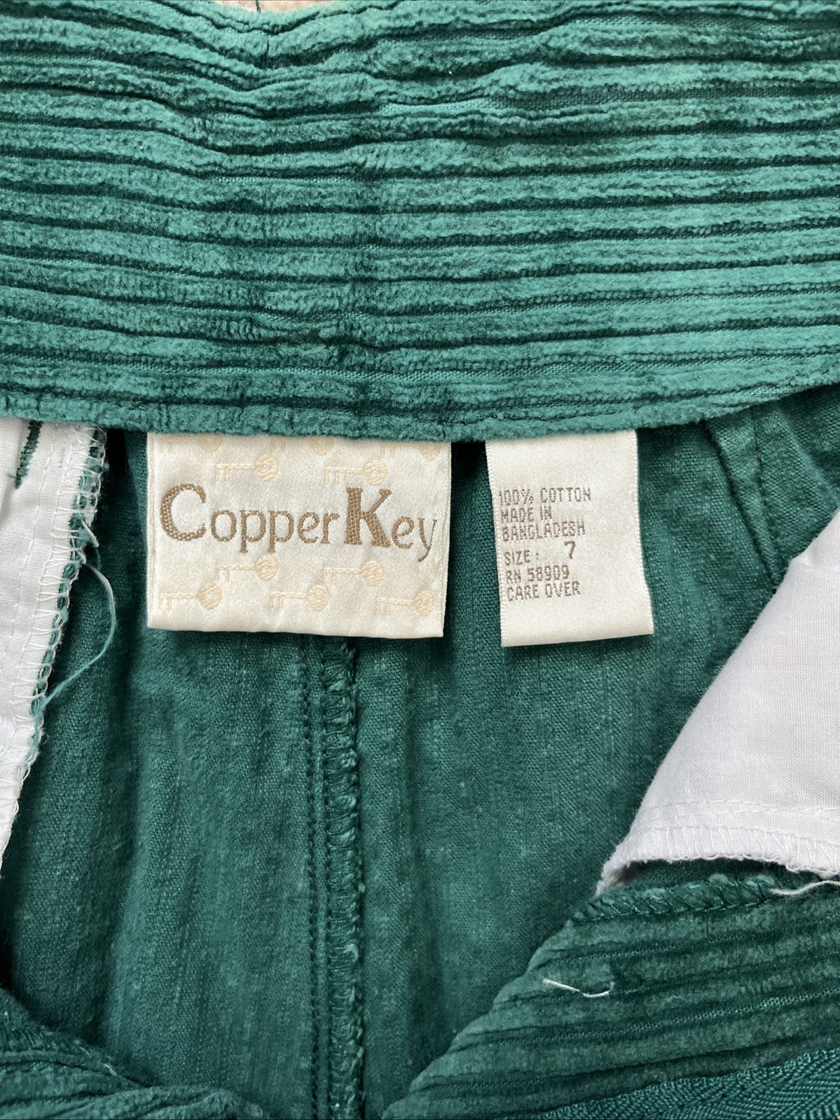 Copper Key Vintage Green High Waisted Pleated Corduroy Shorts Junior 7 Cotton