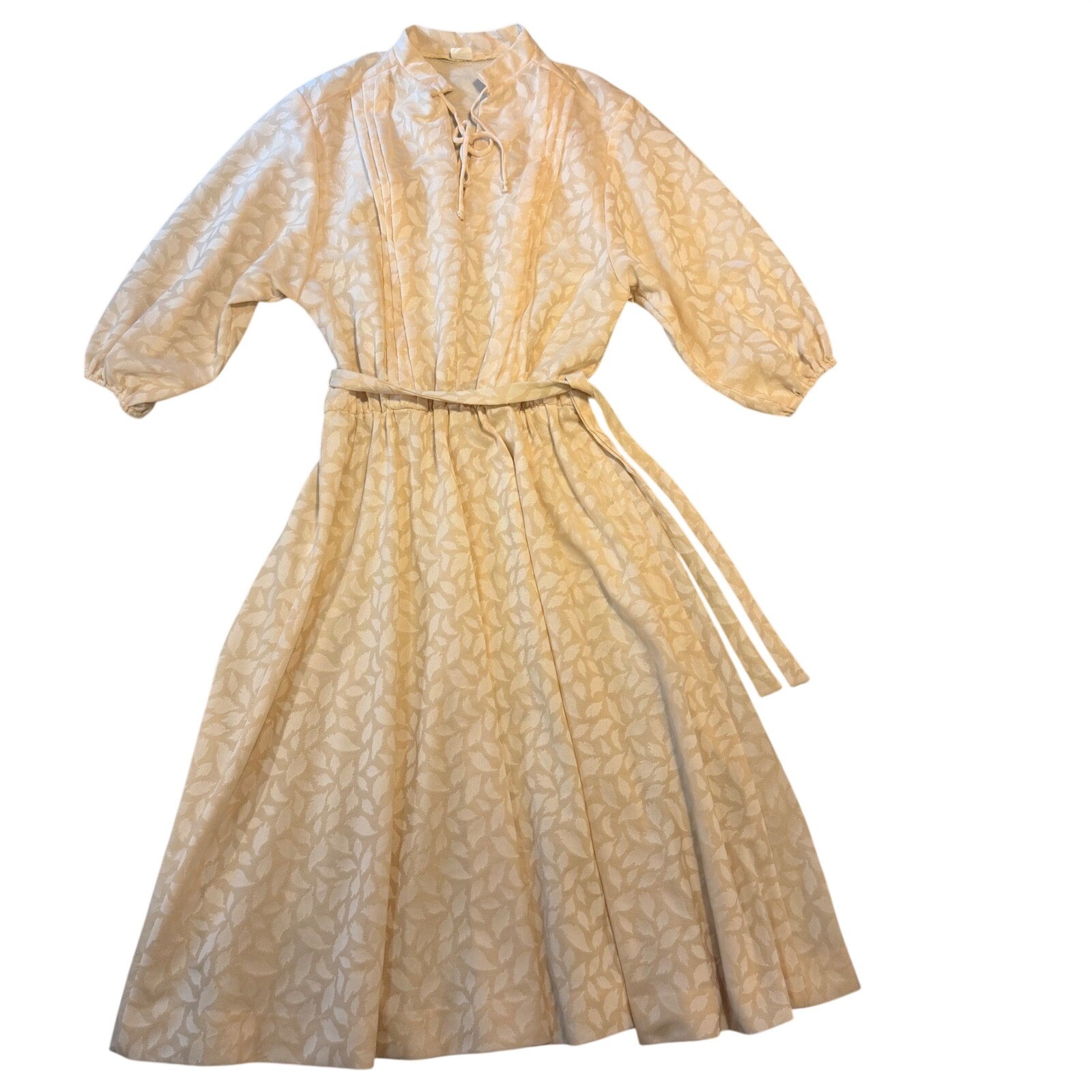 Vintage 70s Leaf Jacquard Midi Dress Peach Cream Tie Neck Puff Sleeve Belted